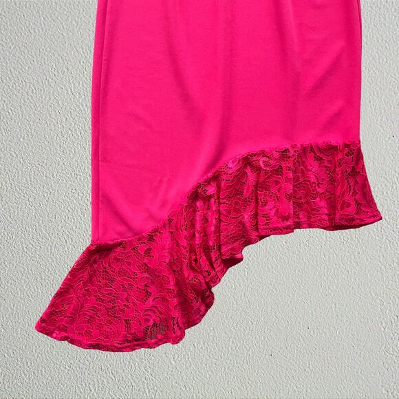 Red asymmetrical hem lace skirt, romantic cherry girl flirty Y2K night out date - Picture 3 of 5